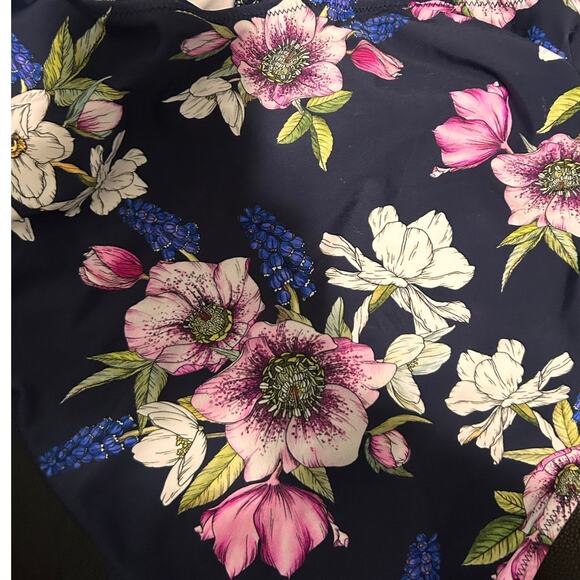 Cupshe Women's Floral Fit and Comfort 4 Way Stretch One Piece Swimsuit Size XXL - Picture 3 of 5